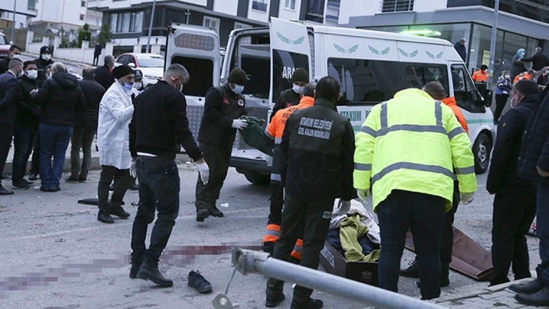 Belediye işçilerini taşıyan midibüsü devrildi: 2 ölü, 16 yaralı