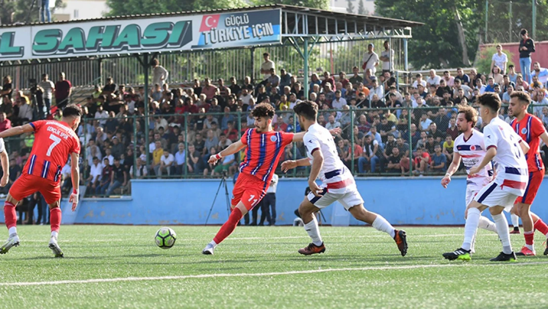 Büyükşehir Belediyesi Gençlik ve Spor Kulübü bir üst lige yükseldi