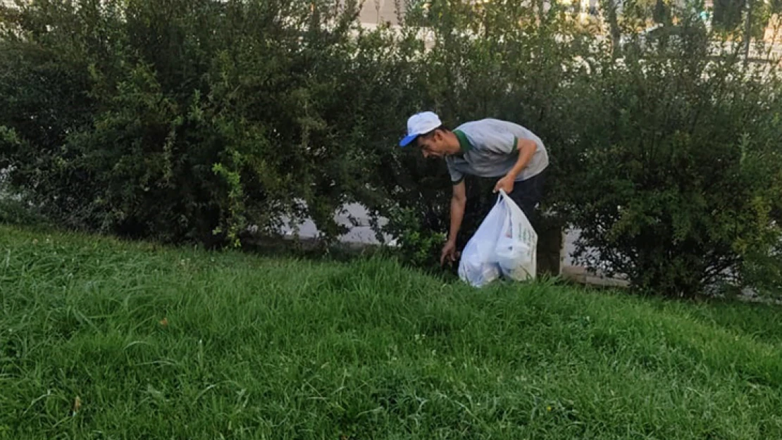 Büyükşehir, yeşil alanları bakıma aldı