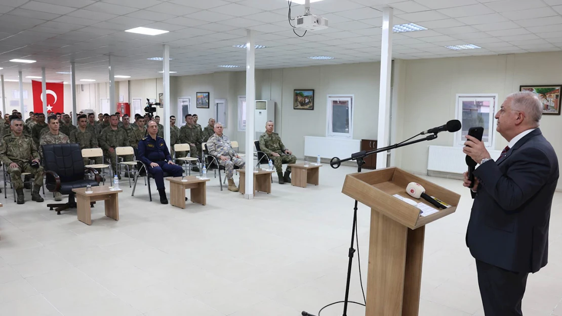 Cumhurbaşkanı Erdoğan, Mehmetçiklerin yeni yılını kutladı