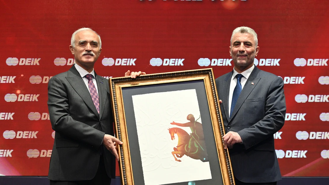 DEİK Başkanı Nail Olpak, güven tazeledi