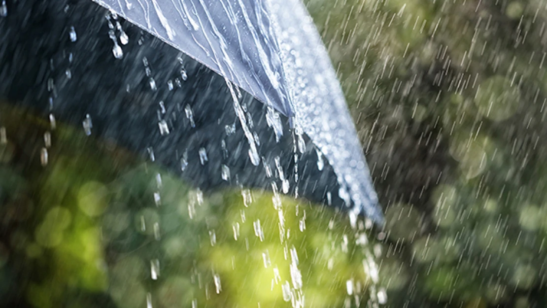 Deprem bölgesinde sağanak yağış uyarısı