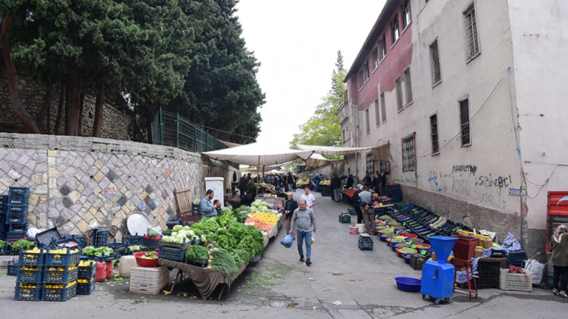 Divanlı semt pazarı hizmete hazır