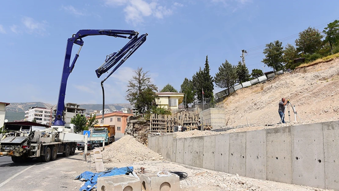 Dulkadiroğlu'ndan Beyazıtlı Mahallesi'ne şelale park