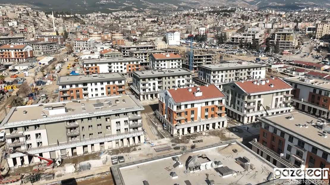 Ebrar Sitesi yeniden inşa ediliyor, 3 bin 870 fore kazık kullanıldı