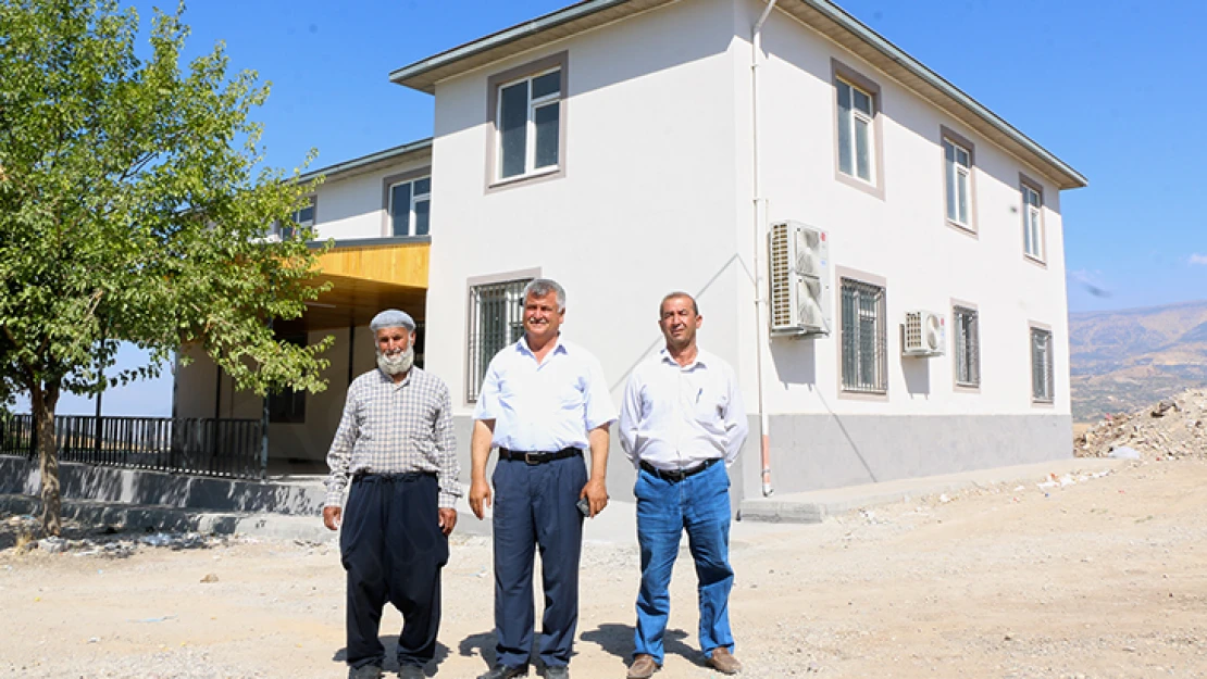 Elmalar'ın sosyal tesisindeki bakım çalışmaları tamamlandı