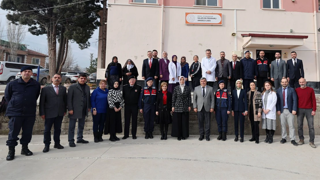 En iyi narkotik polisi anne eğitimi