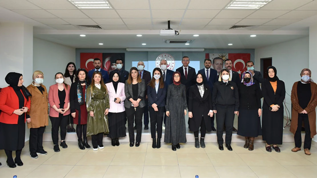 Erken yaşta ve zorla evliliklerle mücadele il eylem planı çalıştayı yapıldı