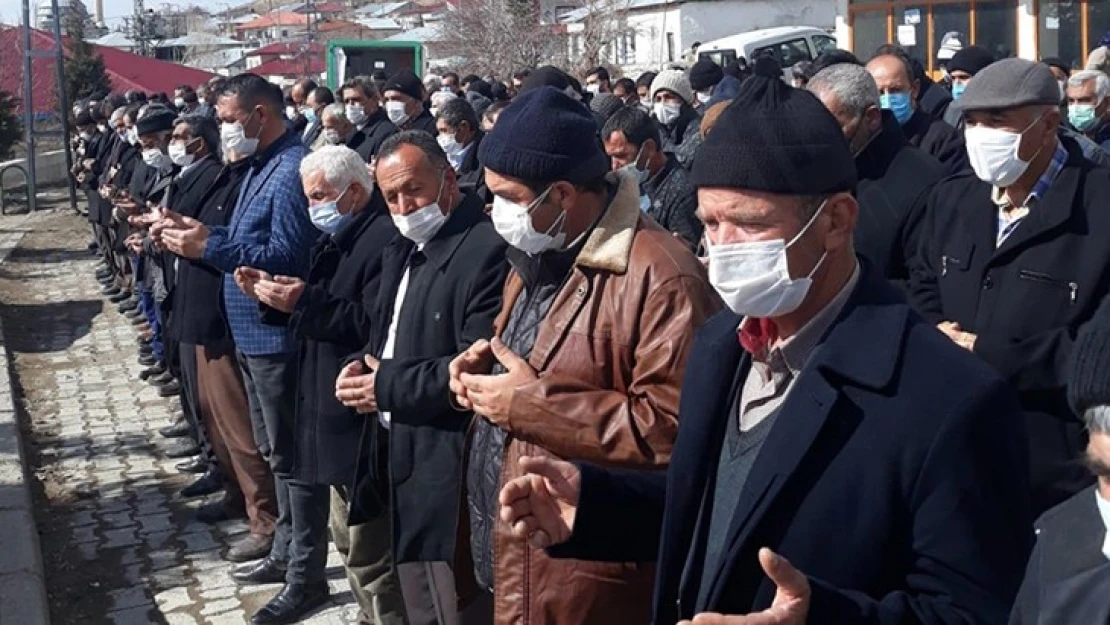 Eşi tarafından bıçakla öldürülmüştü, Kahramanmaraş'ta defnedildi