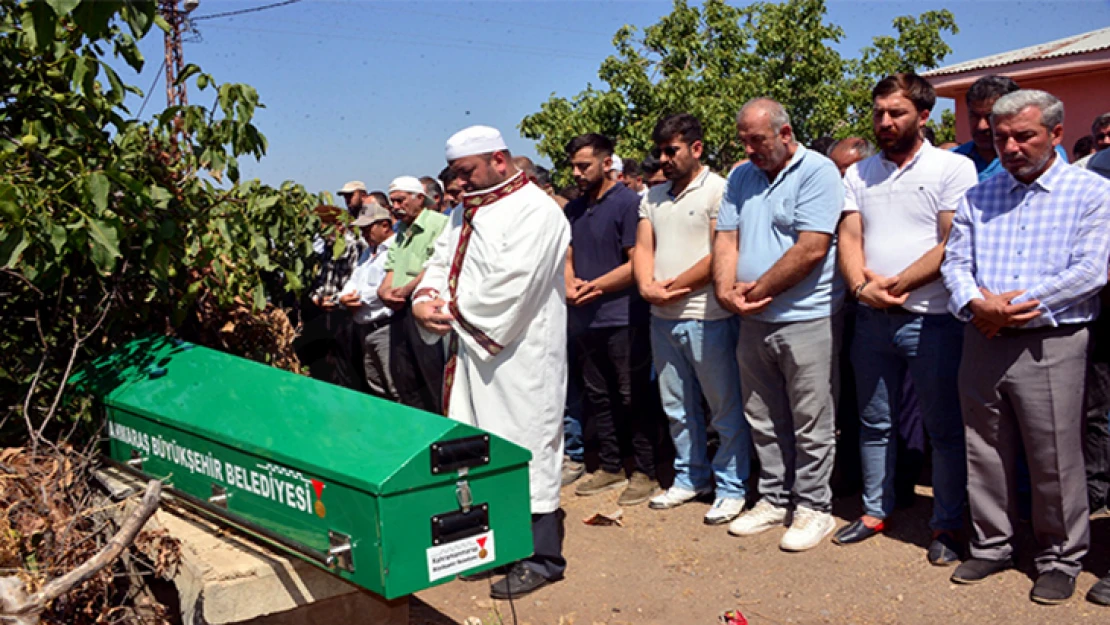 Eşini ve üvey evladını öldürdü, cezaevinde intihar etti