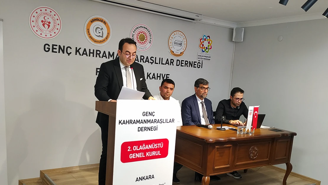 Genç Kahramanmaraşlılar Derneğinde bayrak değişimi