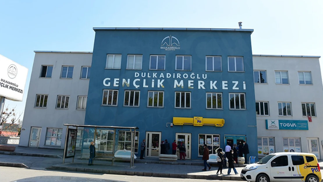 Gençlik Merkezi Kursları'na yoğun ilgi