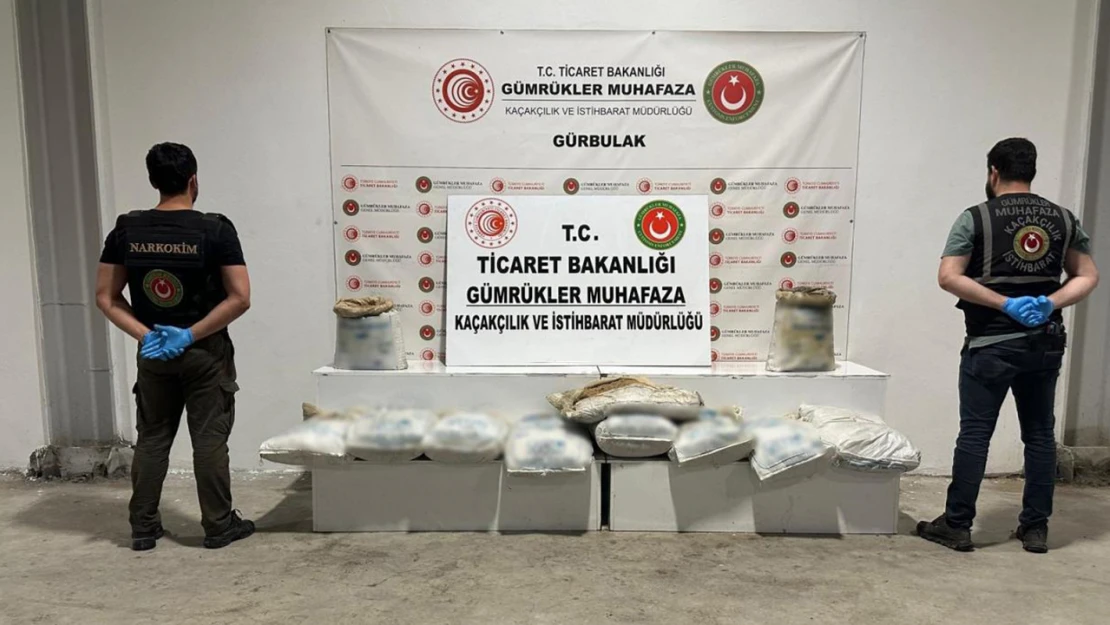 Gümrükte 370 kilo uyuşturucu ele geçirildi