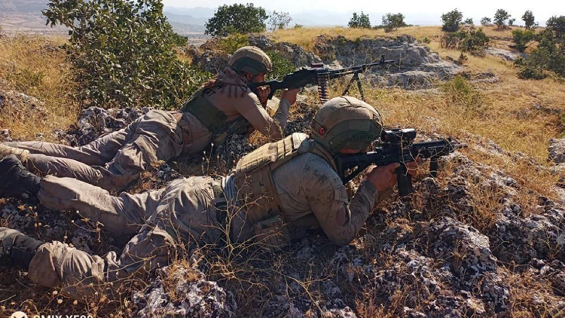 İkna yoluyla 3 örgüt mensubu teslim oldu