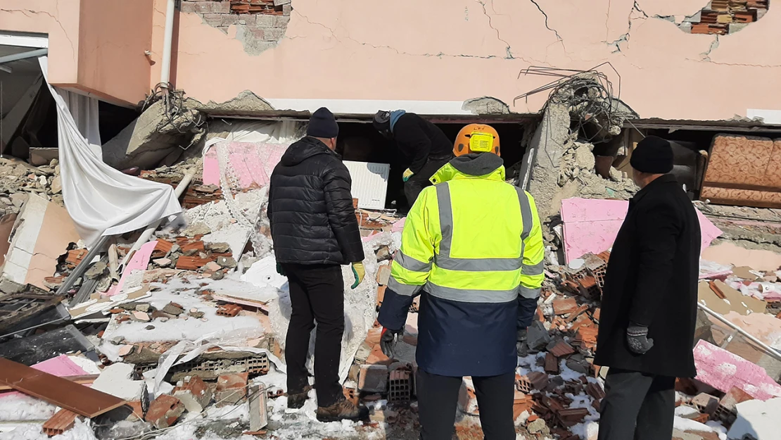 İlkokul mezununu mimar yaptılar, imar dosyasını kaybettiler