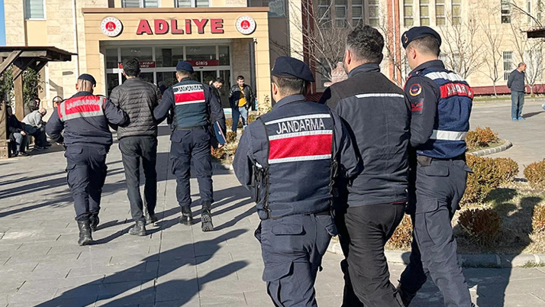 Jandarma Motorlu Asayiş timlerinden uyuşturucu operasyonu