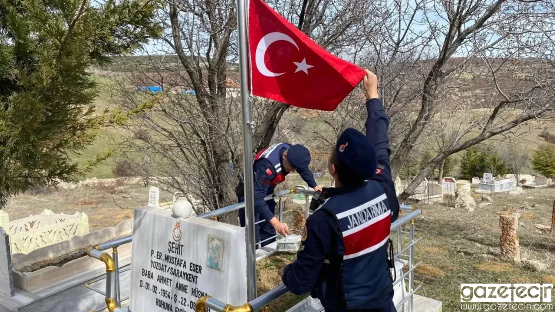 Jandarmadan anlamlı 18 Mart ziyareti