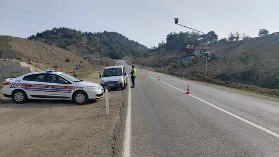 Jandarmadan drone destekli trafik denetimi