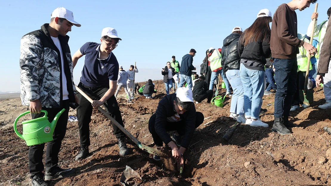 Kahramanmaraş deprem şehitlerini unutmadı!