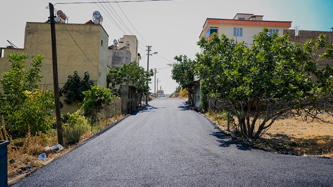 Kahramanmaraş'ın cadde ve sokaklarına asfalt serim çalışması