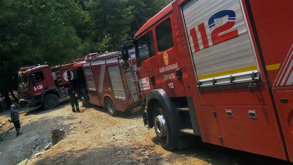 Kahramanmaraş'ın itfaiye erleri yangın bölgesine ulaştı