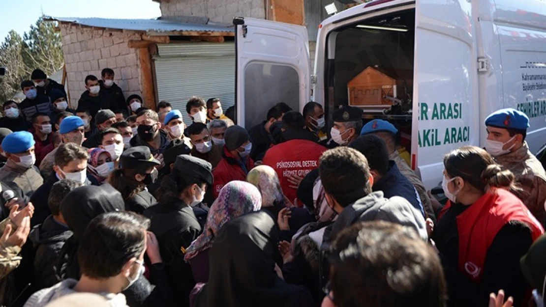 Kahramanmaraş, şehidini son yolculuğuna uğurlandı