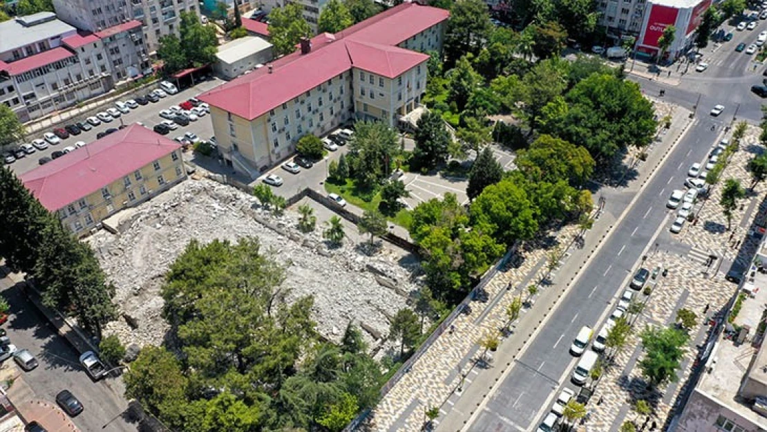 Kahramanmaraş Şehir Meydanı projesinde geri sayım başladı!