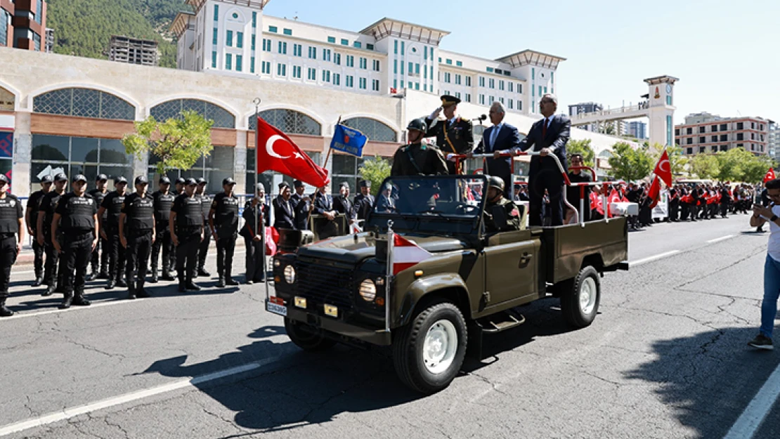 Kahramanmaraş'ta 30 Ağustos kutlandı