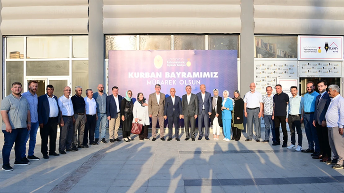 Kahramanmaraş'ta bayramlaşma Milli İrade Meydanı'nda yapıldı