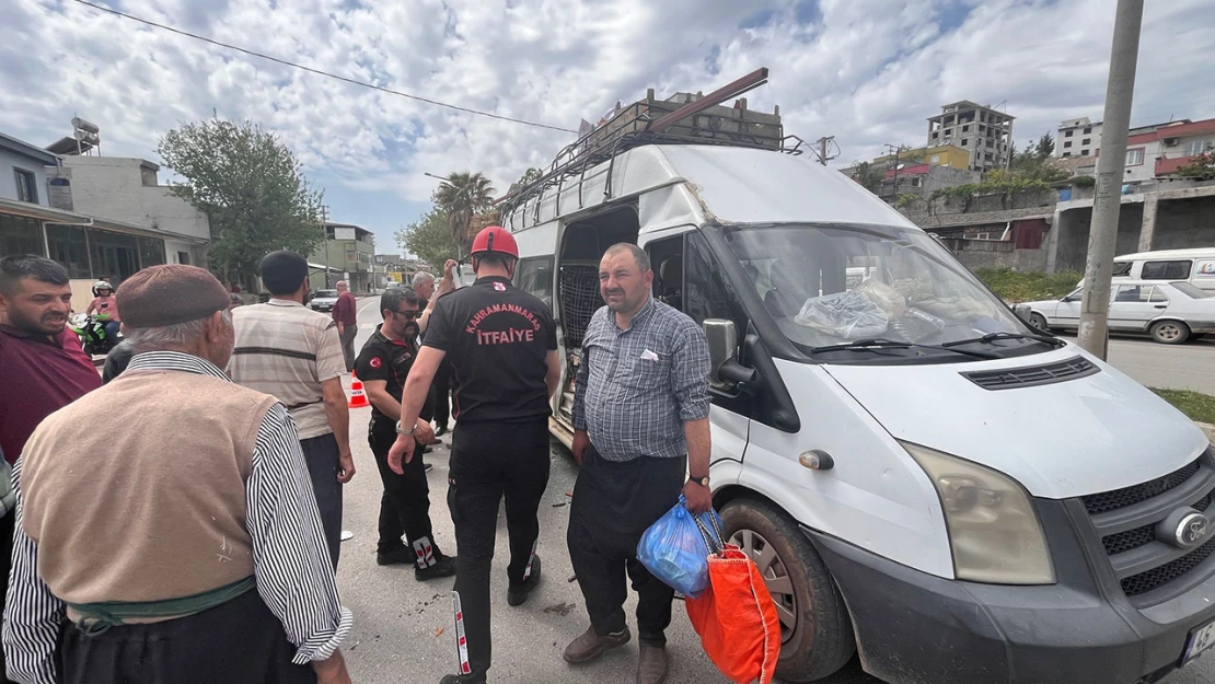 Kahramanmaraş'ta çift taraflı trafik kazası! 6 kişi yaralandı