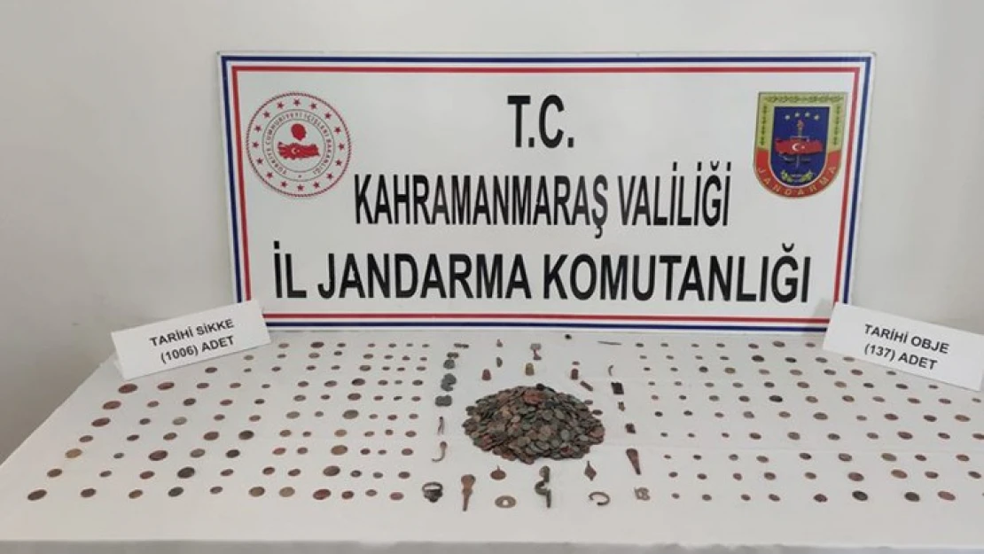 Kahramanmaraş'ta düzenlenen tarihi eser operasyonundan 1143 adet obje ele geçirildi