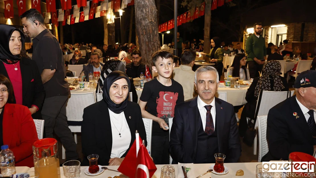 Kahramanmaraş'ta gazi ve aileleri iftarda buluştu