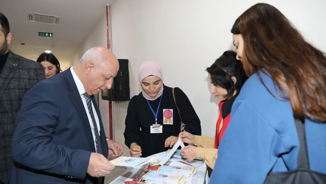 Kahramanmaraş'ta Kadına Yönelik Şiddete Ses Ver paneli