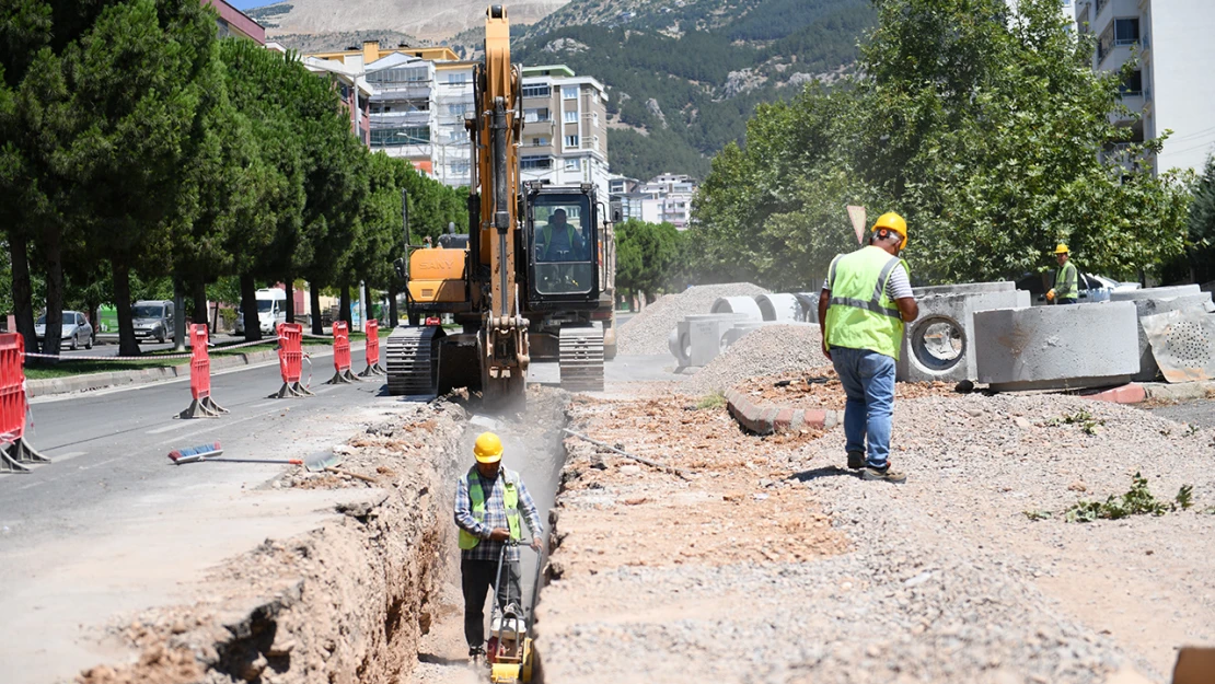 Kahramanmaraş'ta mahalleler tek tek yeni altyapıya kavuşuyor