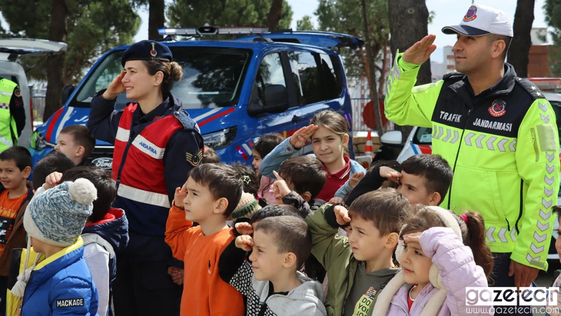 Kahramanmaraş'ta minik öğrencilere, Jandarma tanıtım etkinliği