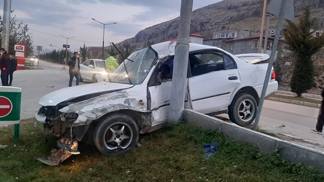 Kahramanmaraş'ta trafik kazası: 3 yaralı