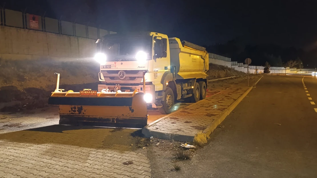 Kahramanmaraş'ta yapılan uyarılar sonrası ekipler teyakkuza geçti