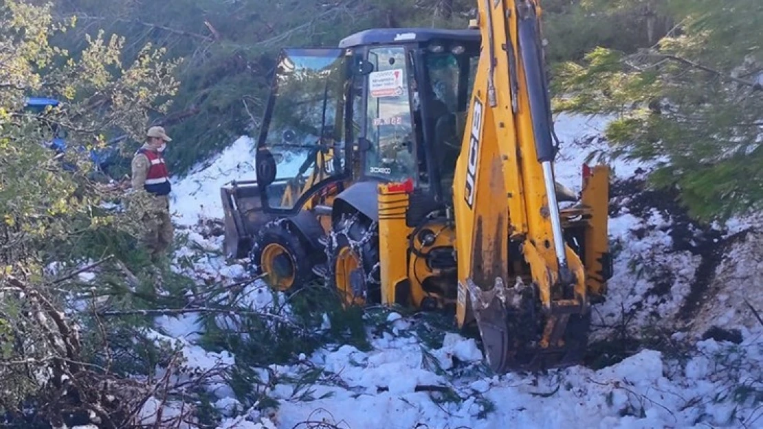 Kahramanmaraş'ta yaylada mahsur kalan aile kurtarıldı