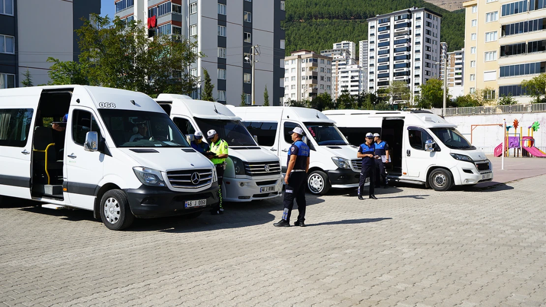 Kahramanmaraş zabıta ekipleri öğrencilerin konforlu ulaşımı için görev başında