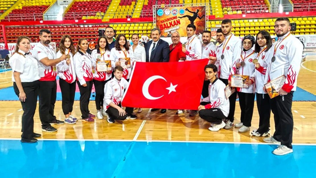 Kahramanmaraşlı sporcu Esra Yıldız, balkan üçüncüsü oldu