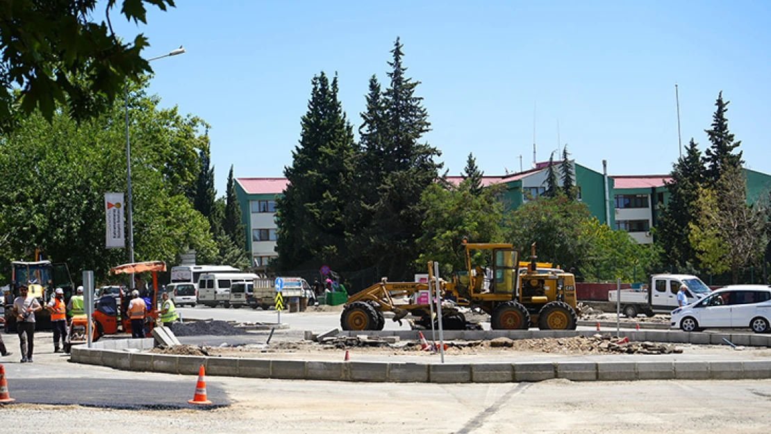 Kahramanmaraşlıların yüzde 70 oyunu alan proje için ilk kazma vuruldu