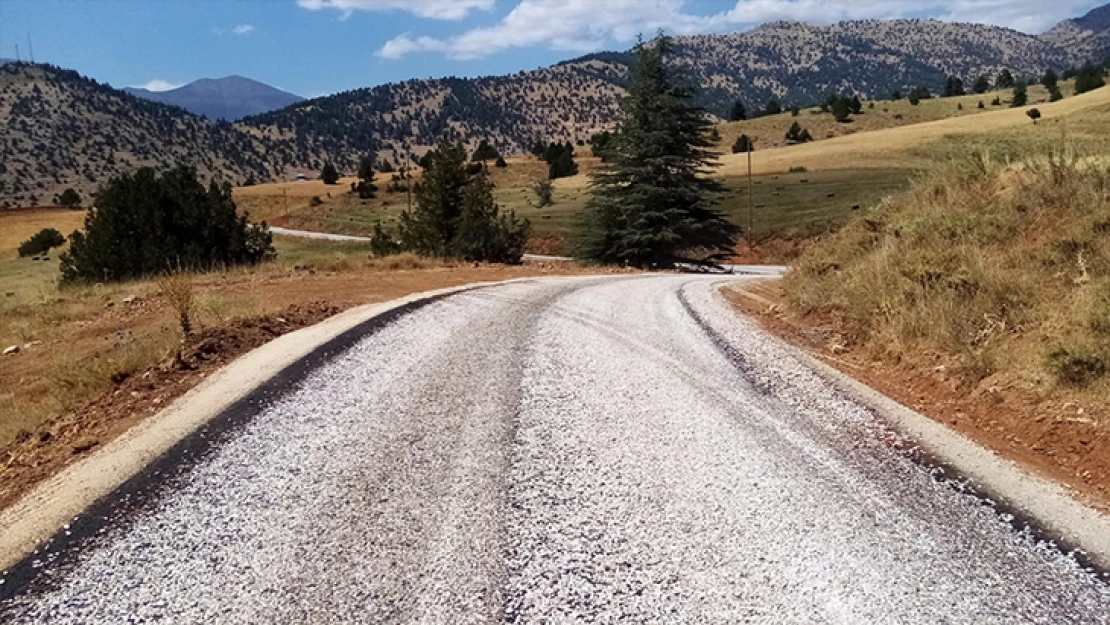 Kırsal mahallelere ulaşım ağı kuruluyor