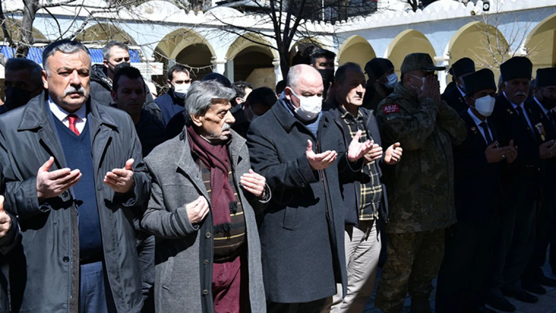 Kore Gazisi Şükrü Türkmen, ebediyete uğurlandı