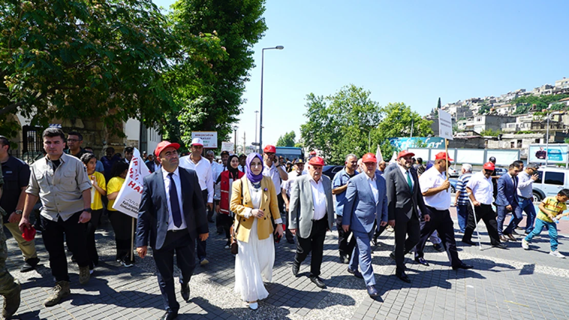 Koruyucu Aile Günü'nde farkındalık etkinliği