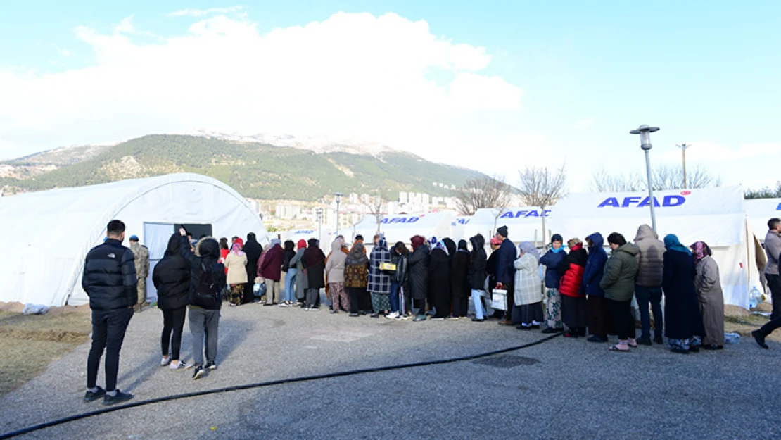 KSÜ Avşar yerleşkesi depremzedelere ev sahipliği yapıyor