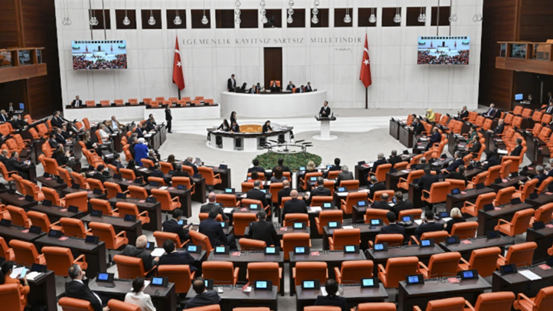 Lübnan tezkeresi, TBMM Genel Kurulunda kabul edildi