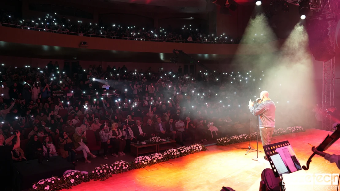 Maher Zain, Kahramanmaraş'ta unutulmaz bir gece yaşattı