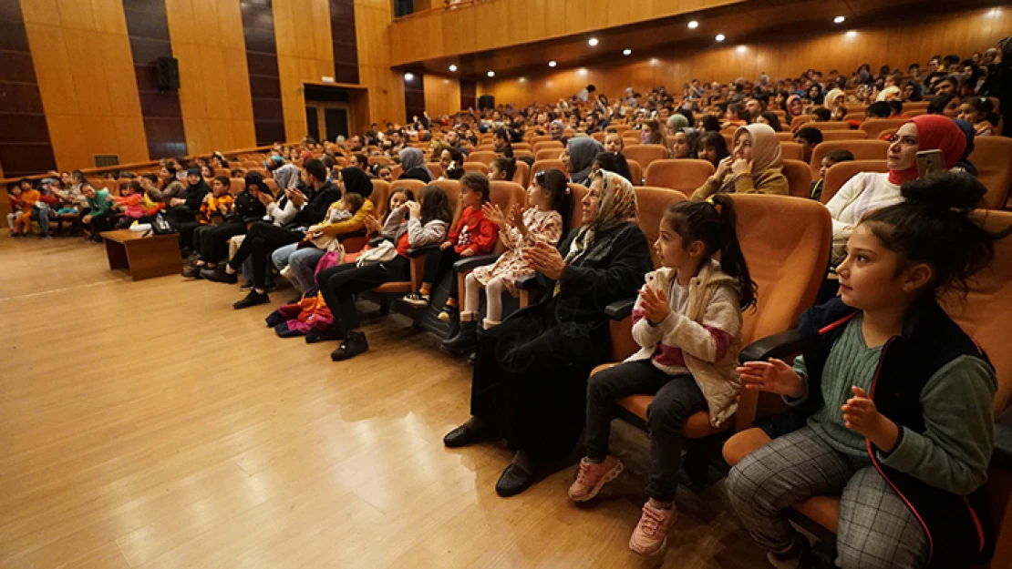 Minikler Keloğlan'la eğlenceye doydu