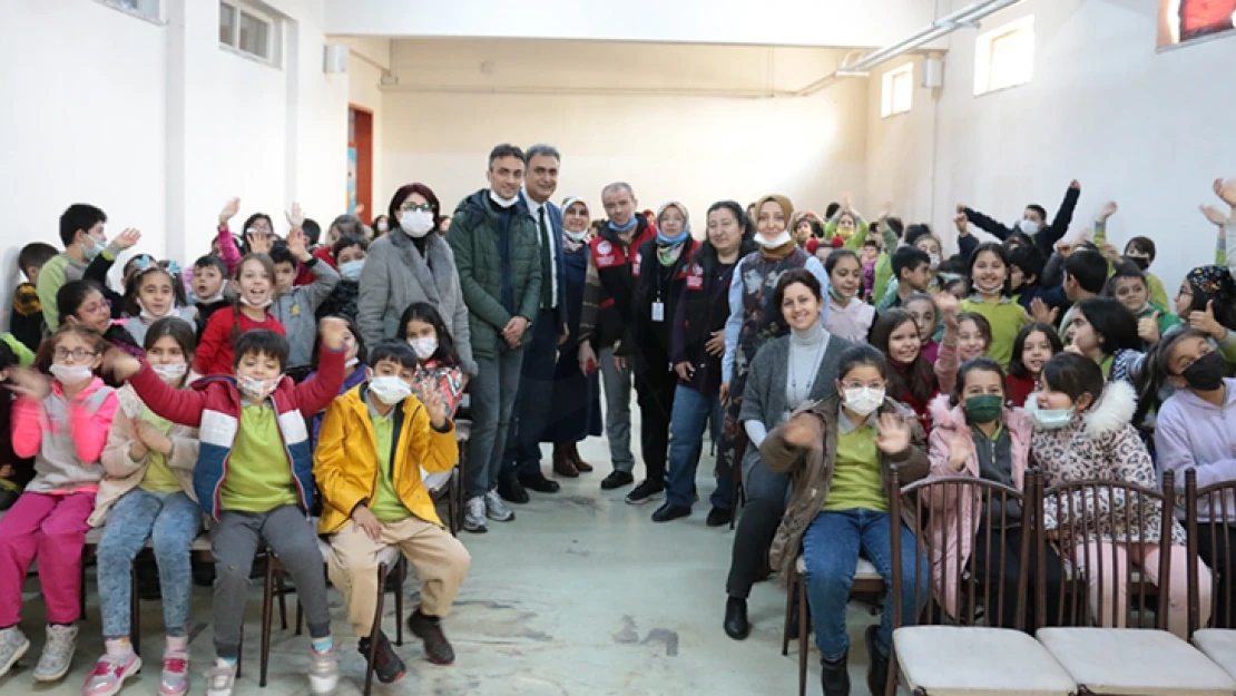 Okullarda, gıda güvenliği eğitimleri devam ediyor