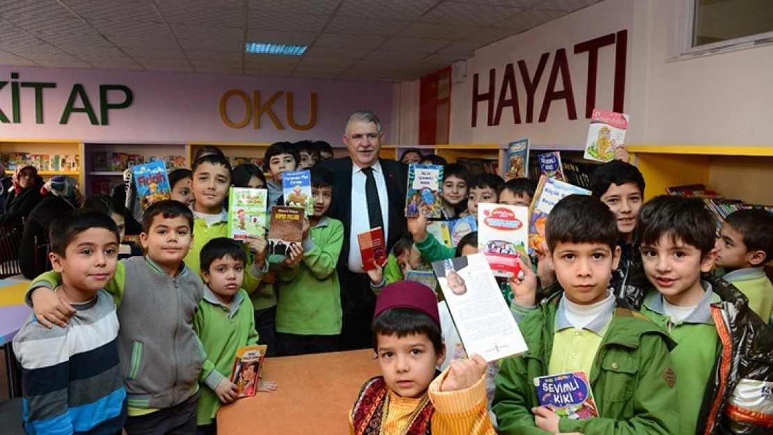 Onikişubat Belediyesinden kitap okurlarına ödül